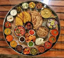 maharshtriyan thali